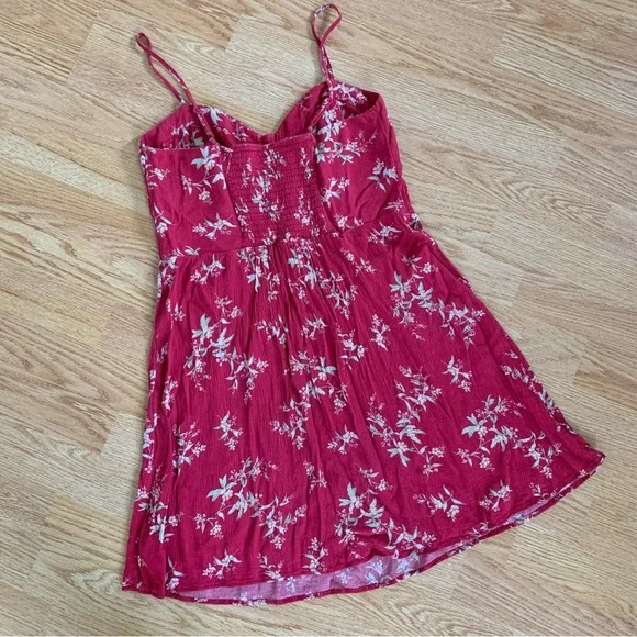 AMERICAN EAGLE Spaghetti Strap Top - Picture 3 of 9